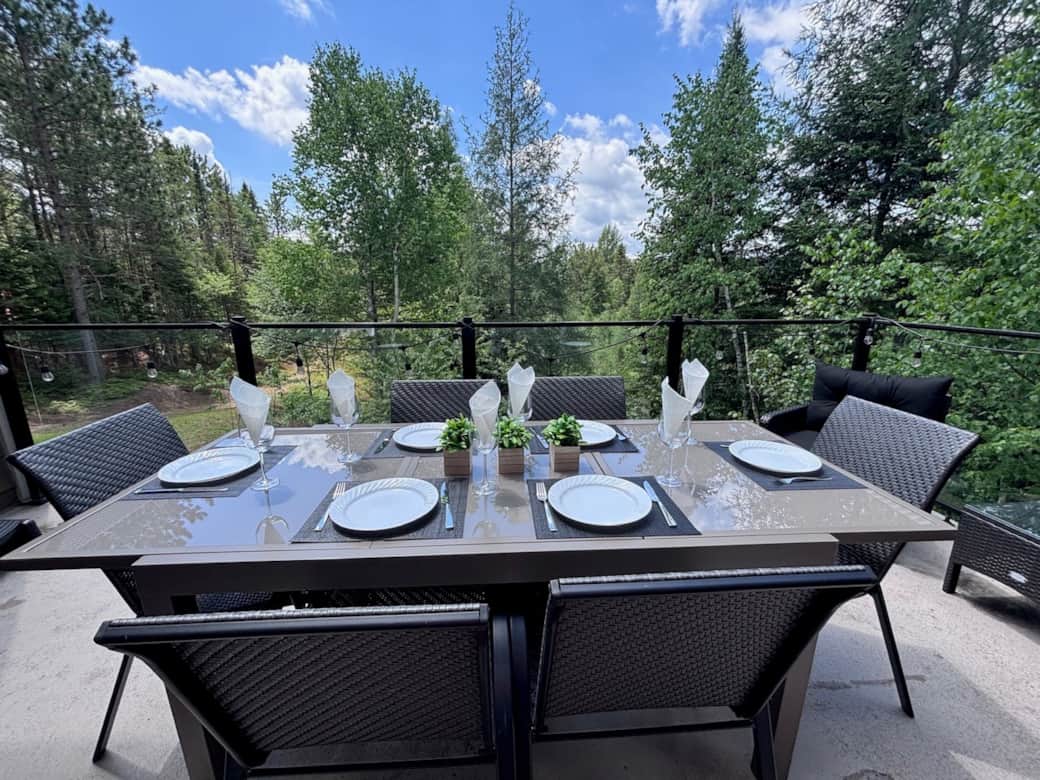 Terrasse souper entre amis