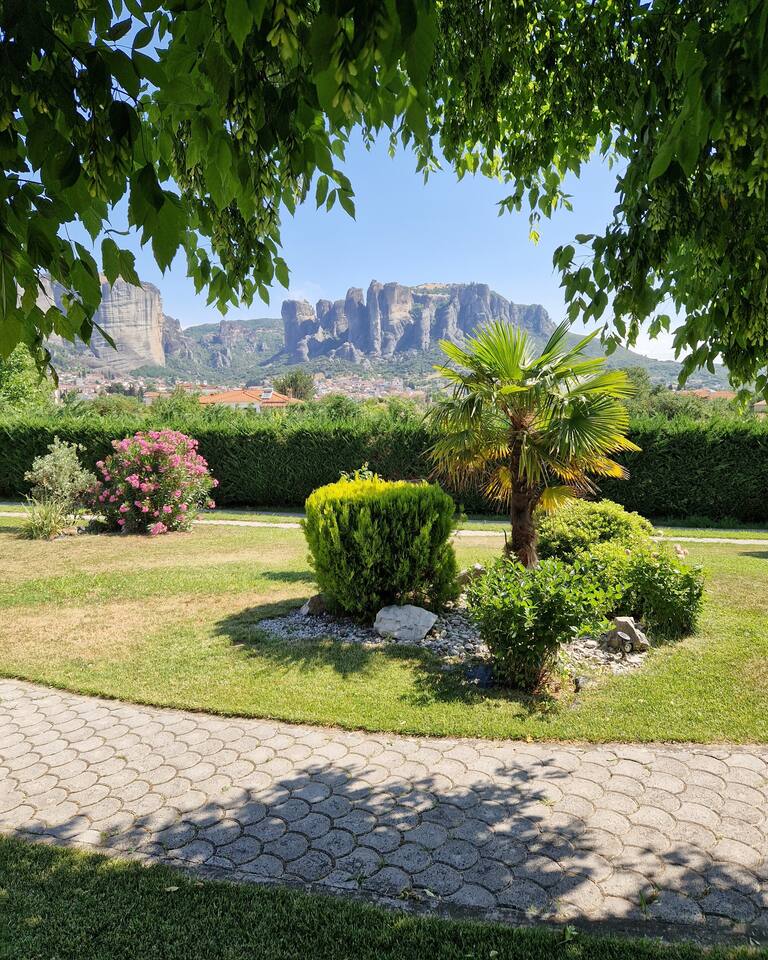 Meteora's Secret Garden House #1