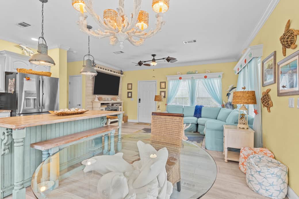 Kitchen/Living/Dining
