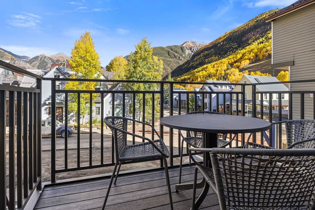 Private Balcony w/ Box Canyon Views!