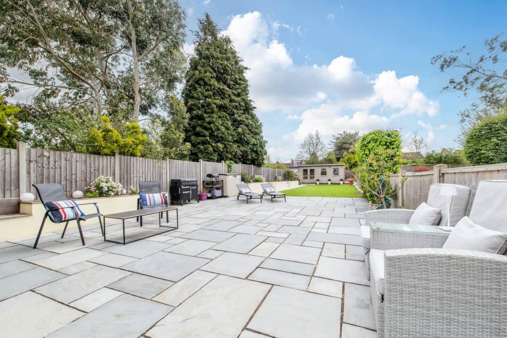 Sunny South East Garden