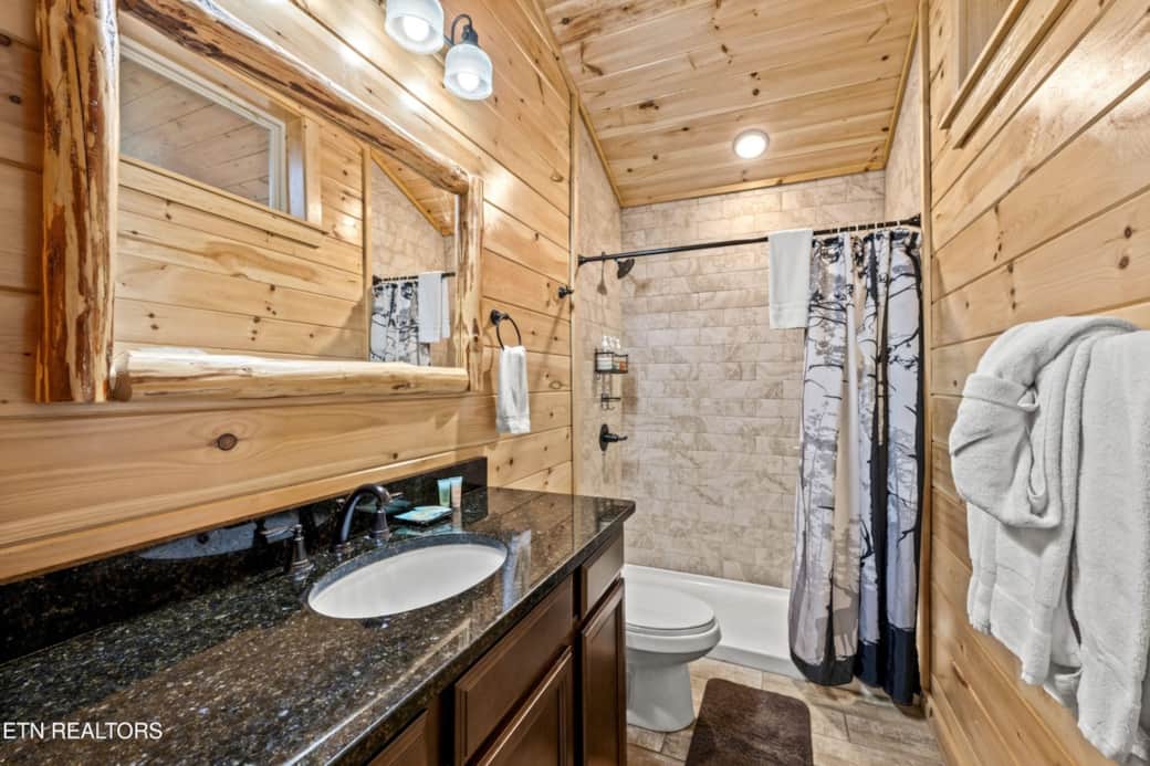 Bathroom Bathroom