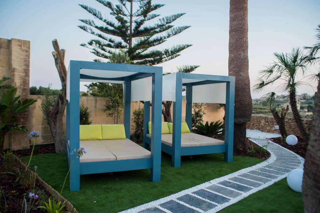 Outdoor Loungers