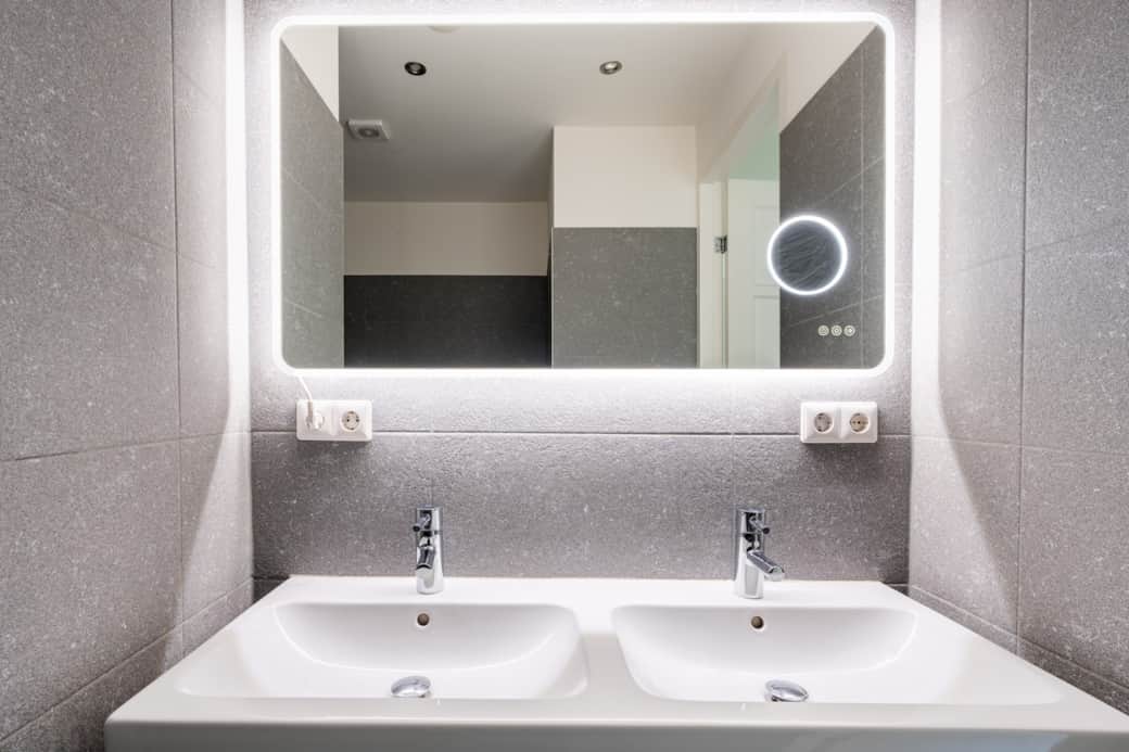 0e913a18 c854 4028 9b1e beb1391e66b8