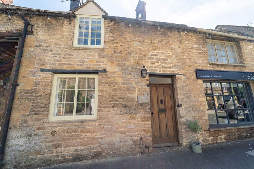 Close Cottage on Sheep Street, Stow-on-the-Wold