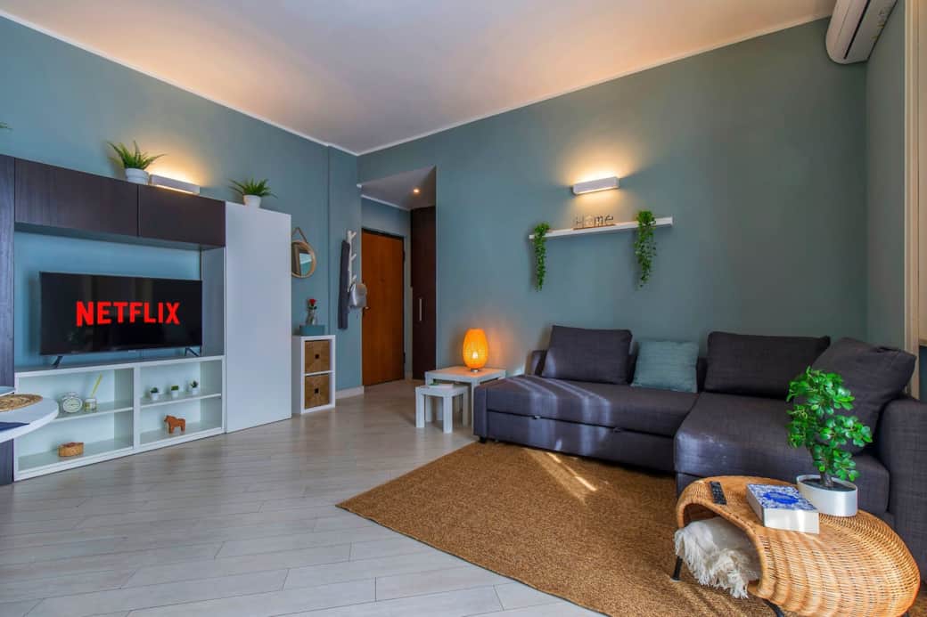 Wide living area with comfortable double sofa bed, smart TV and air conditioning Wide living area with comfortable double sofa bed, smart TV and air conditioning