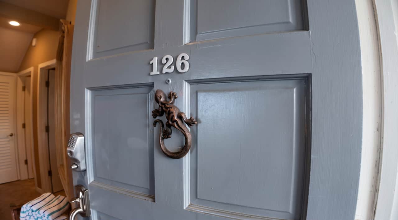 Welcome to Unit 126 — your island home away from home.