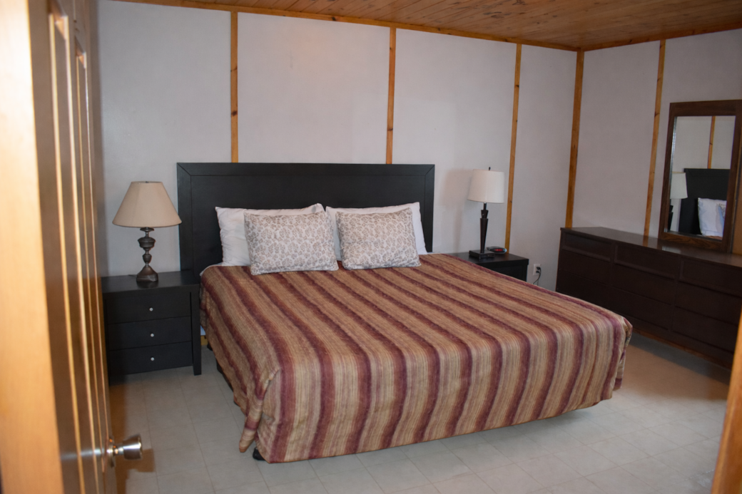 F463E4B9 E790 4F0C AE54 3E70CC204918