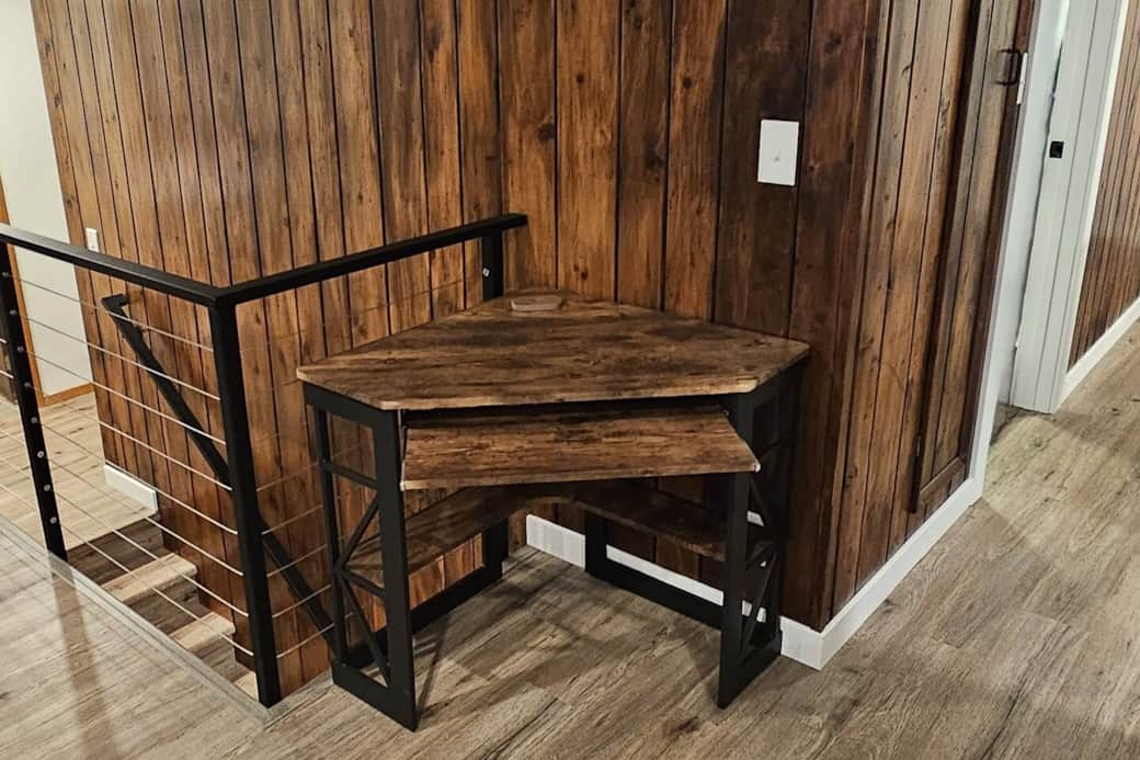 Desk with pull-out tray and plug in