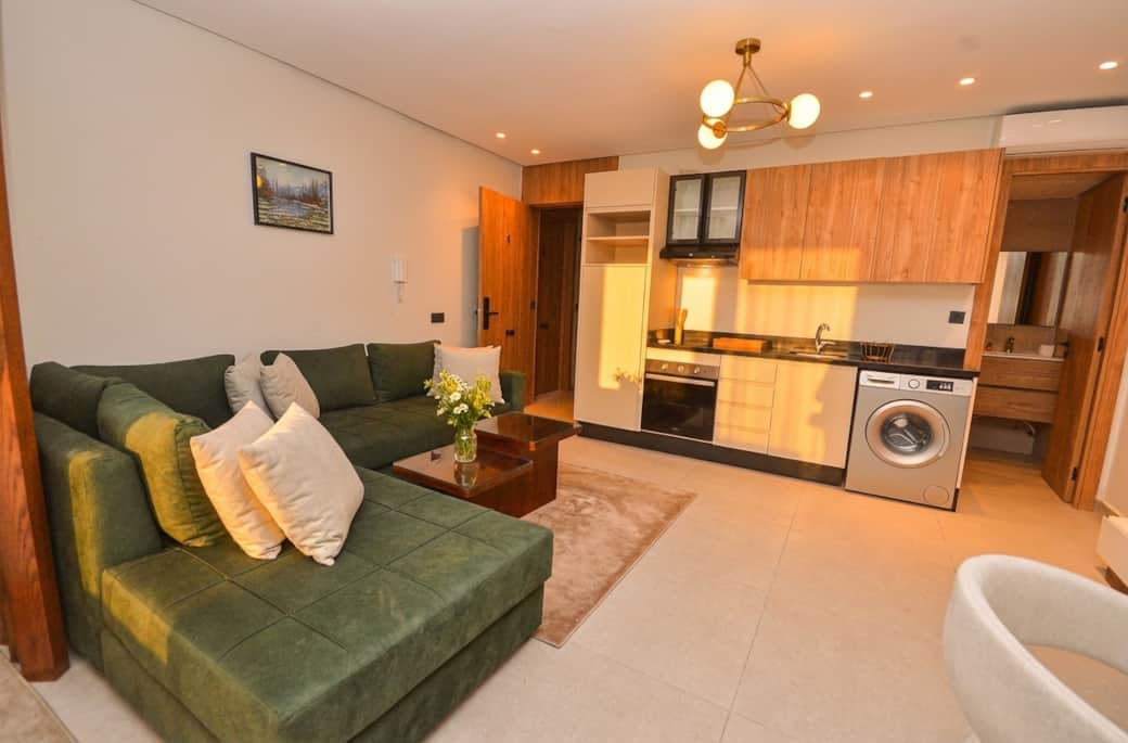 Modern Studio with Kitchenette Modern Studio with Kitchenette