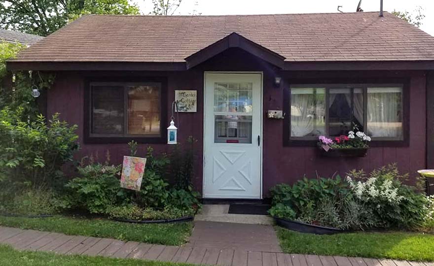 Cottages At Sunset Shores