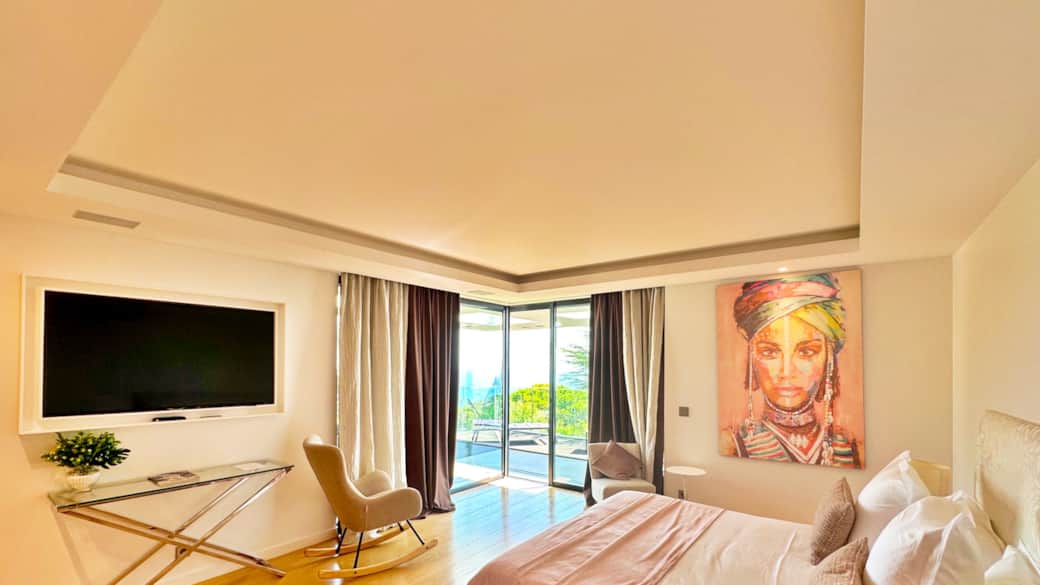 Cote dazur villa eli 16872117665e8981260e8c5.72029322