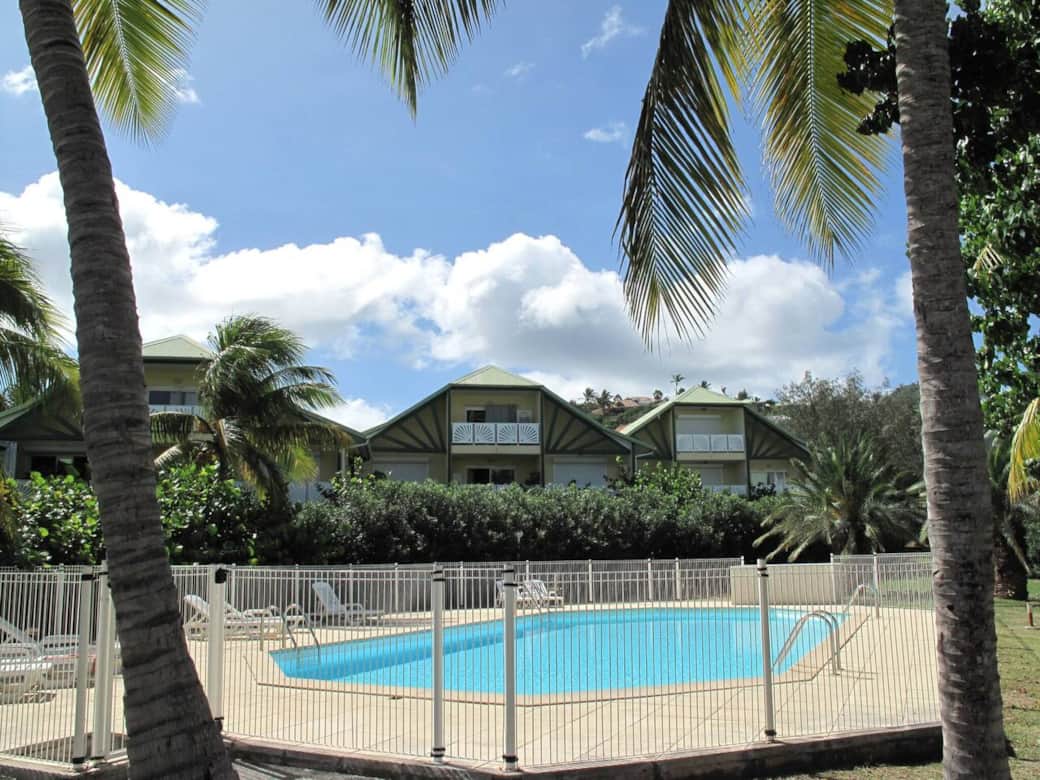 Residence pool view Maeva