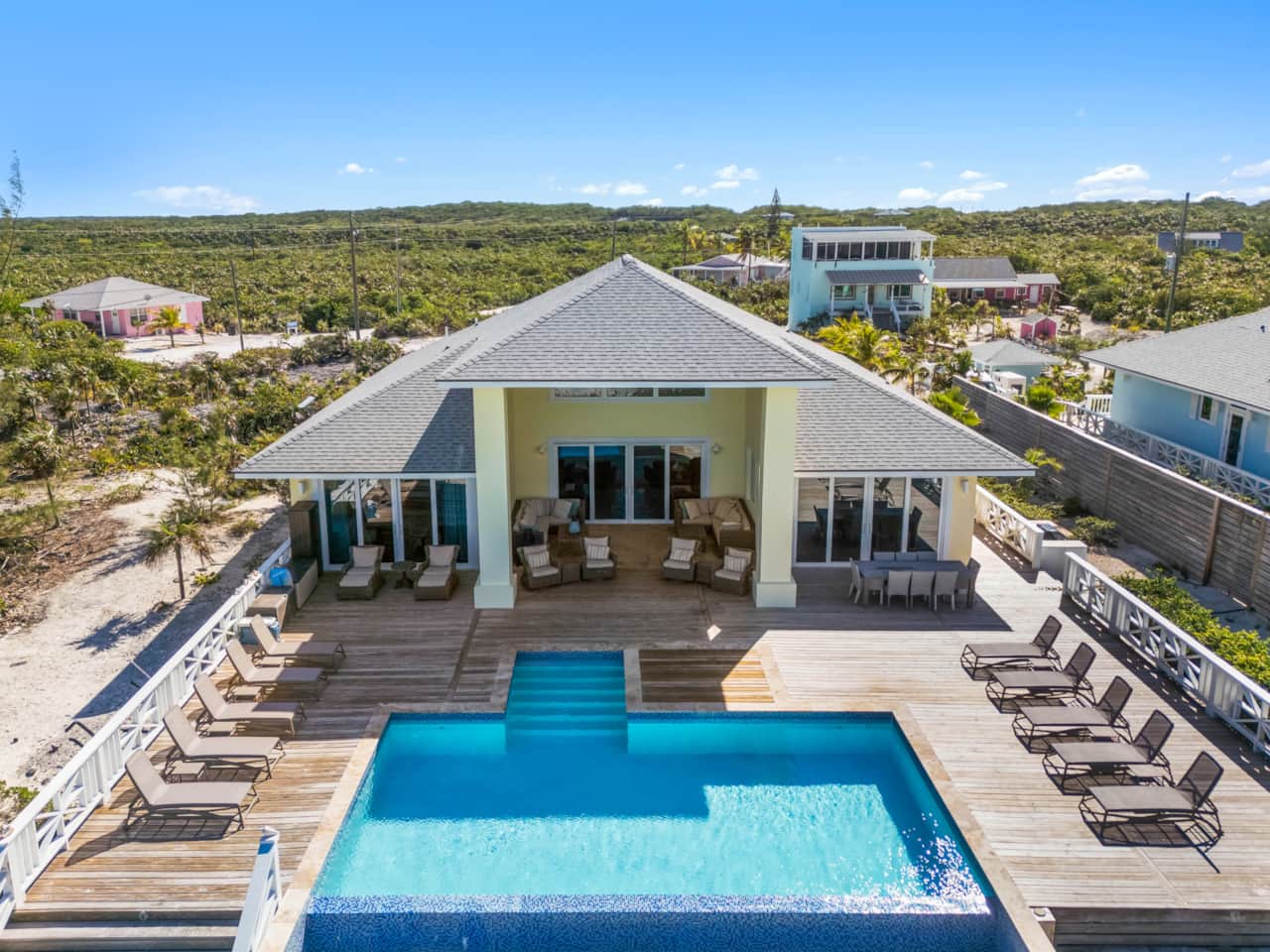 2 - Yumey Sands Villa - Exuma Exclusives