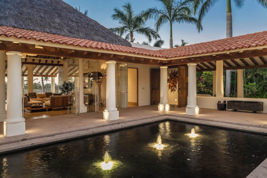 Courtyard Fountain Area