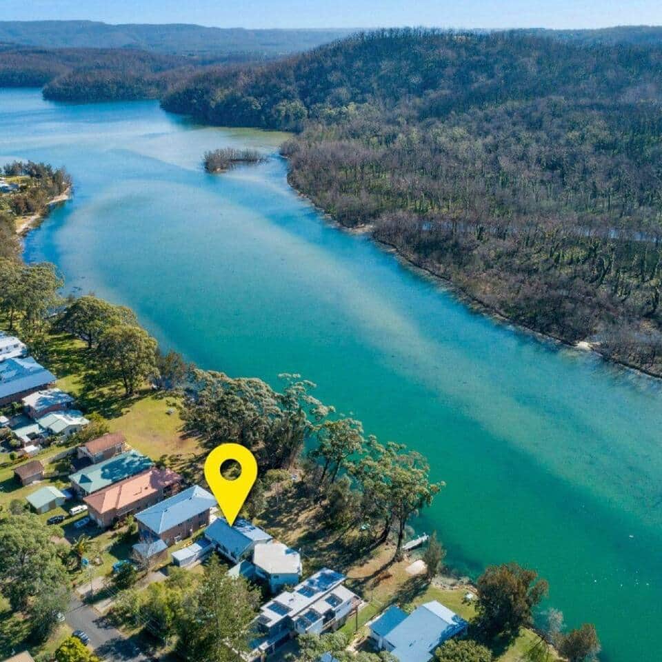 Deep water frontage Deep water frontage