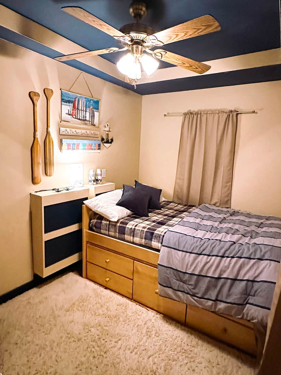 Sleepy Hollow Cabin Guest Bedroom1