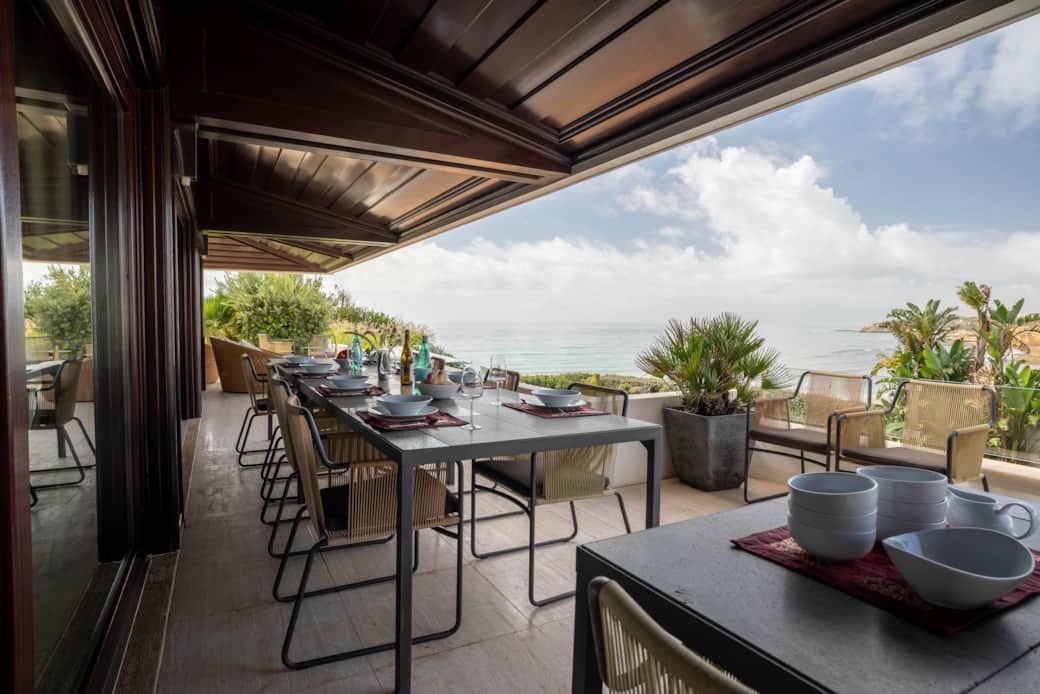 Dining Terrace Dining Terrace