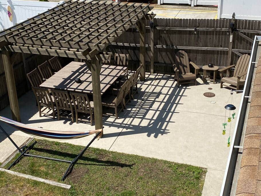 Spacious backyard with plenty of room for entertaining.