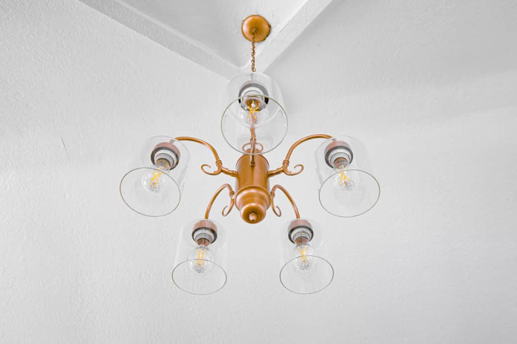 Chandelier Plenty of Light