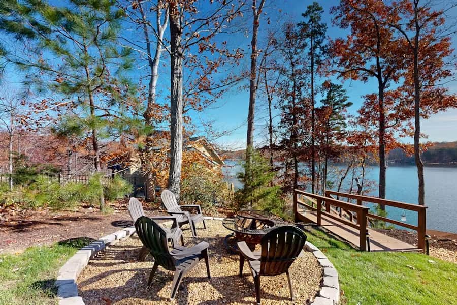 Firepit Falcon's Nest