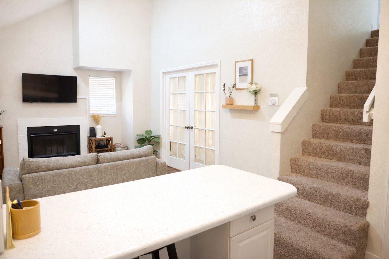 Comfortable apartment, perfect for your city stay.