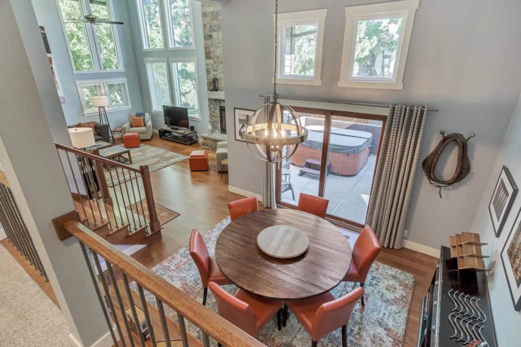 Spacious living and dining room with open format.