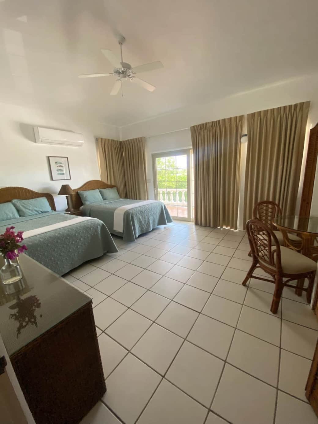 Bedroom #1 - Caribbean Bedroom #1 - Caribbean