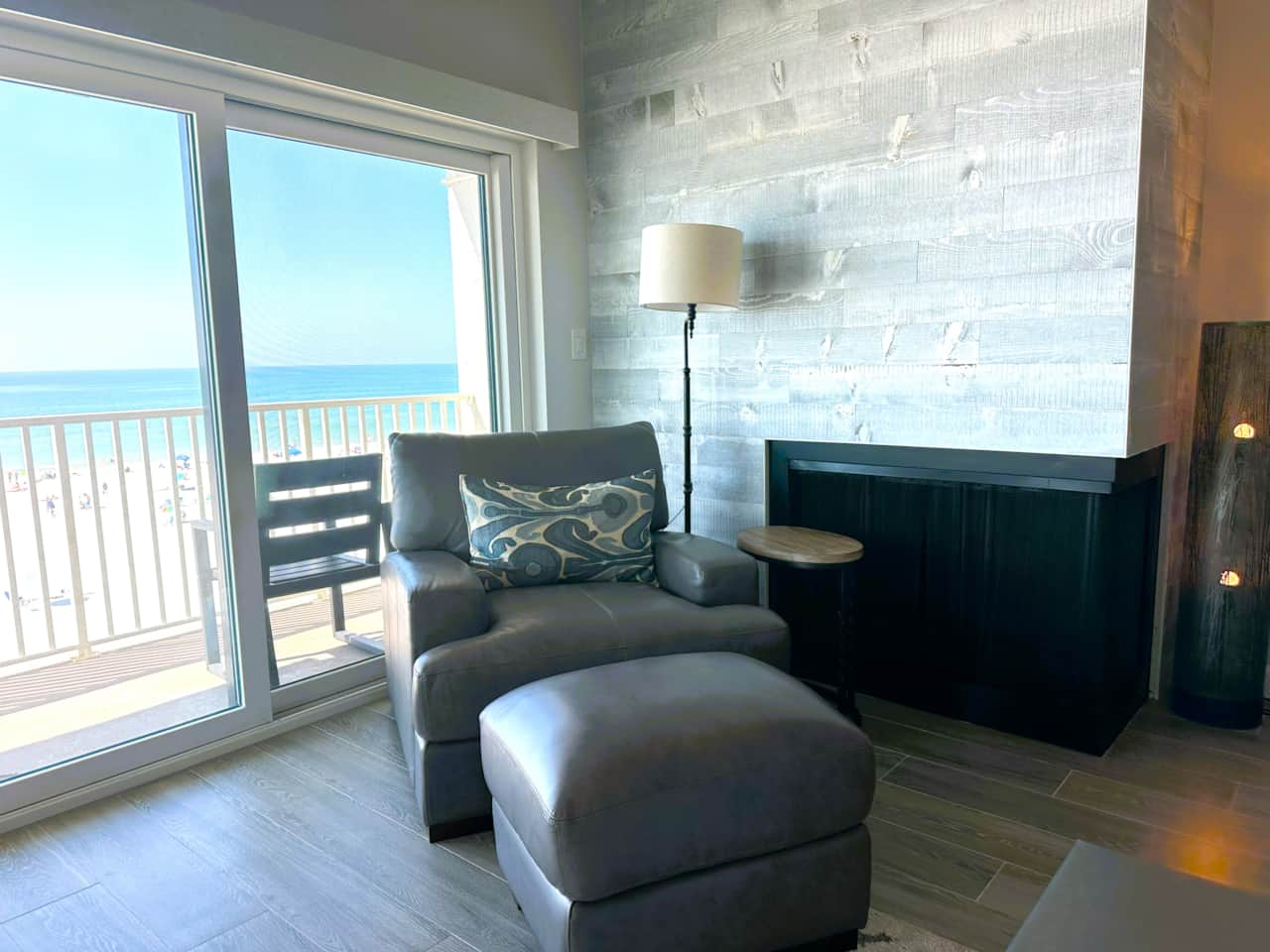 Living Room / Comfy Corner