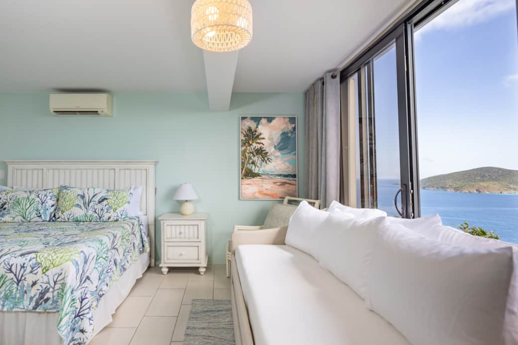 King Bed With Day Bed And Great Views