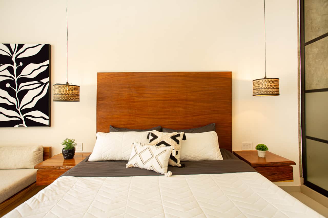 204 C King Bed 8Q9B7573