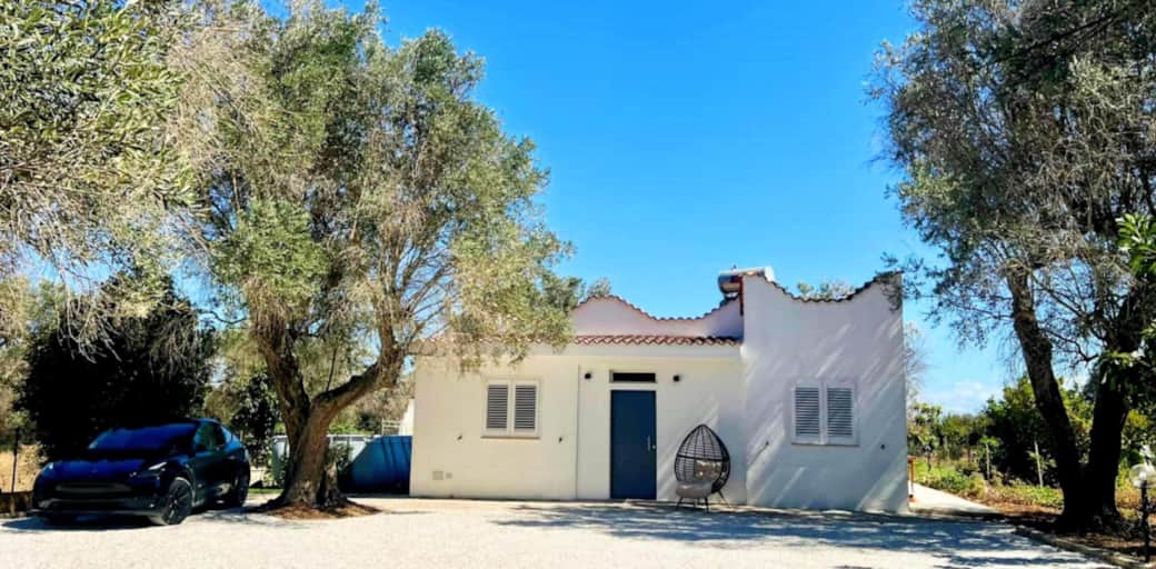 “Private villa in Puglia with garden”