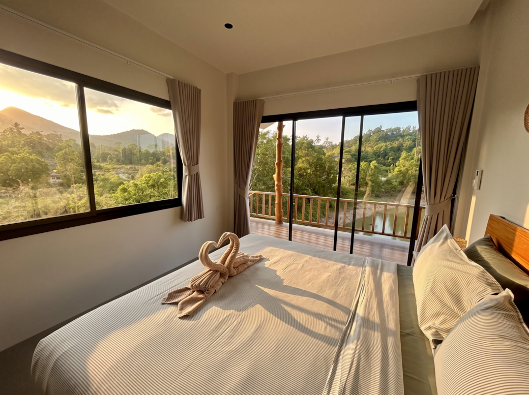 CocoLake 18 bedroom mountain