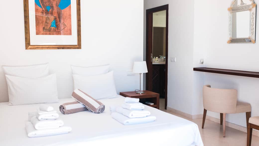 Ibiza can romani 3743502946009517eb69117.71071178