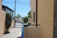 Seafront apartment with beautiful garden 1