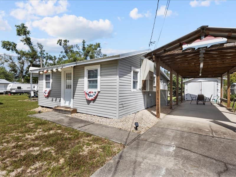 Front Exterior Front Exterior