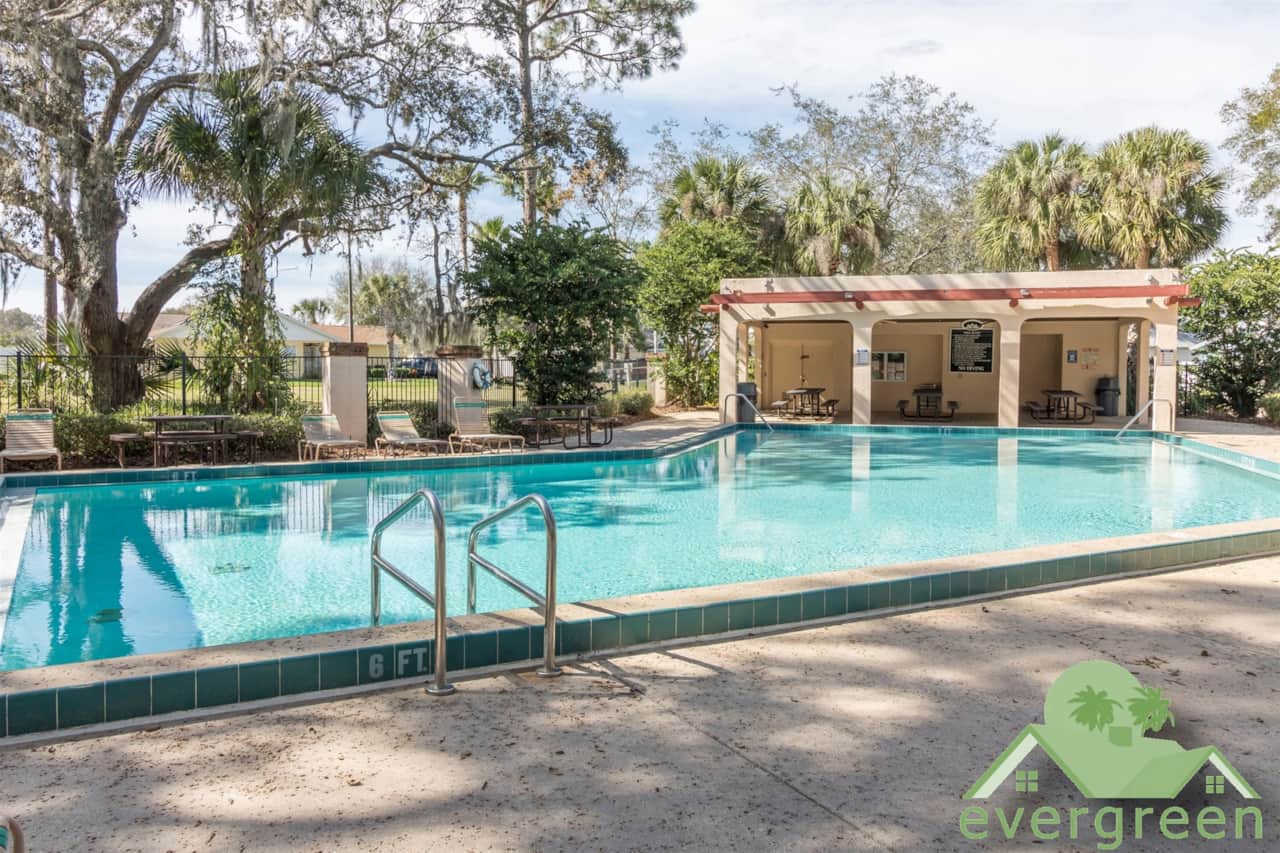 The community pool at Indian Ridge