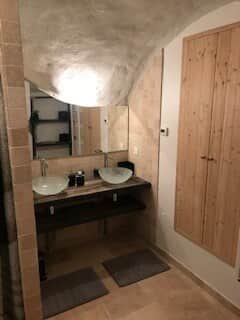 SDB du RDC avec douche italienne et baignoire