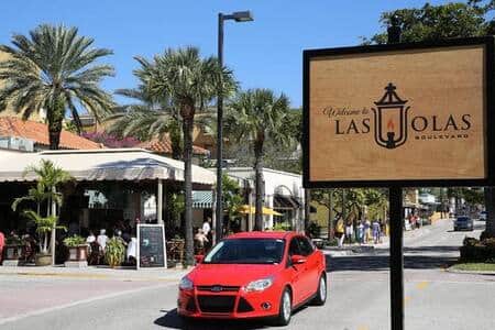 NearbyStroll Las Olas for dining, shops & nightlife