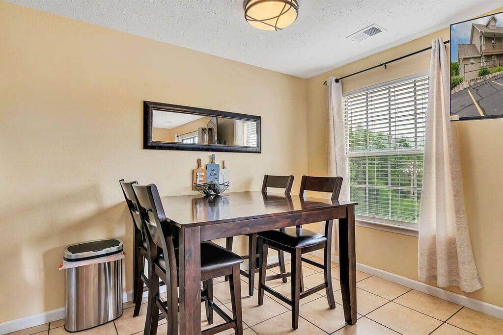 Dinning Room with seating for 4