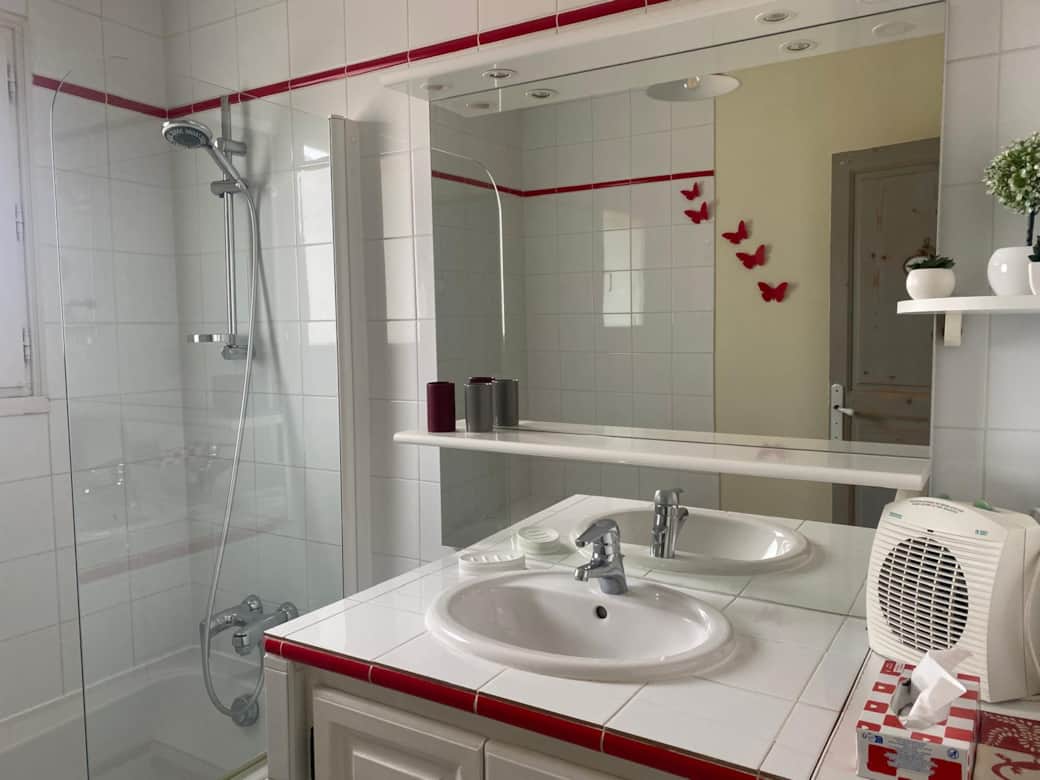 Second bathroom with bath/shower