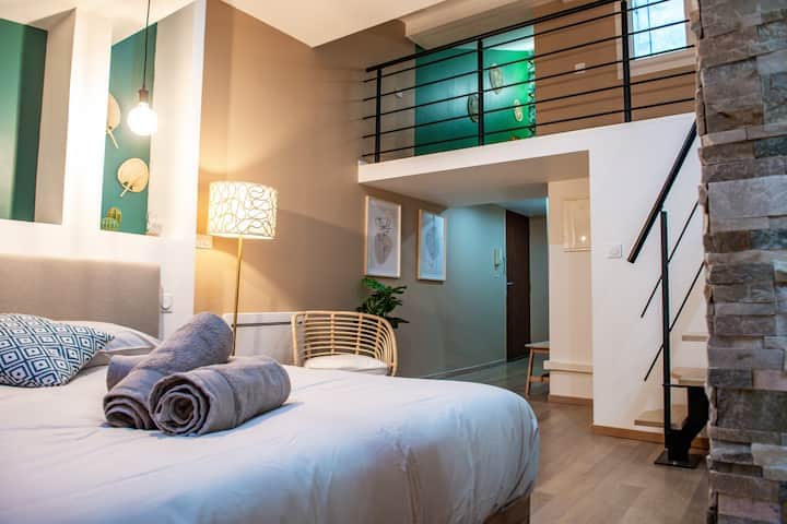 Room 1, double bed, towels, chair