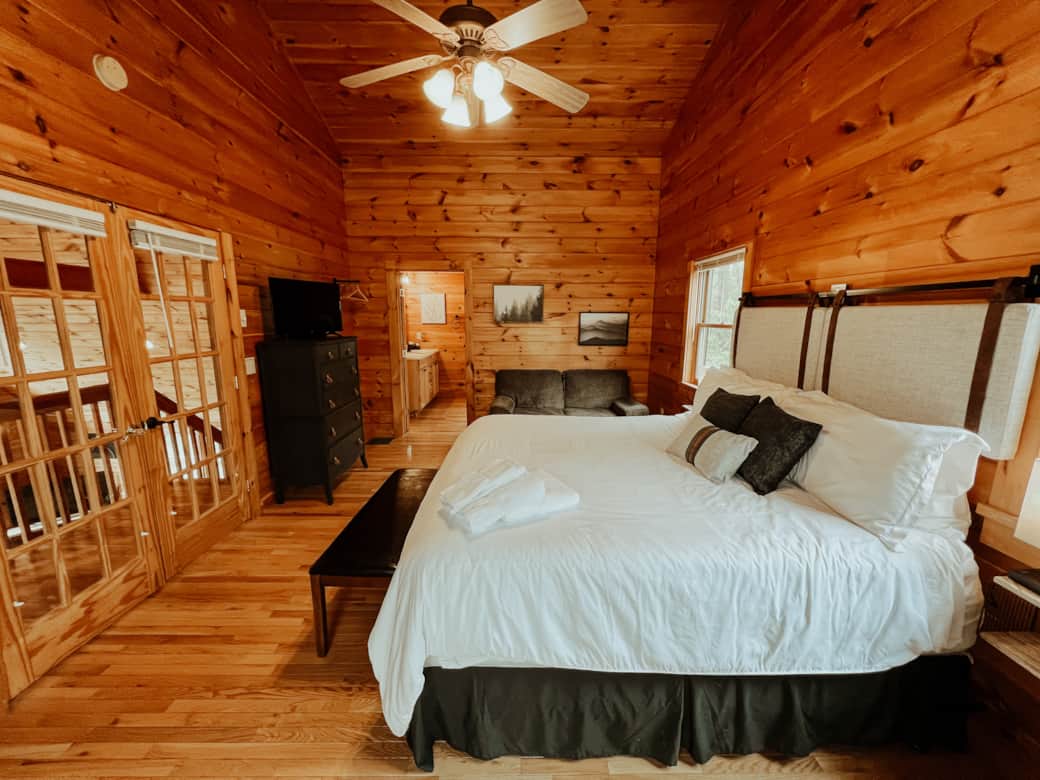 Master Bedroom - Upstairs
