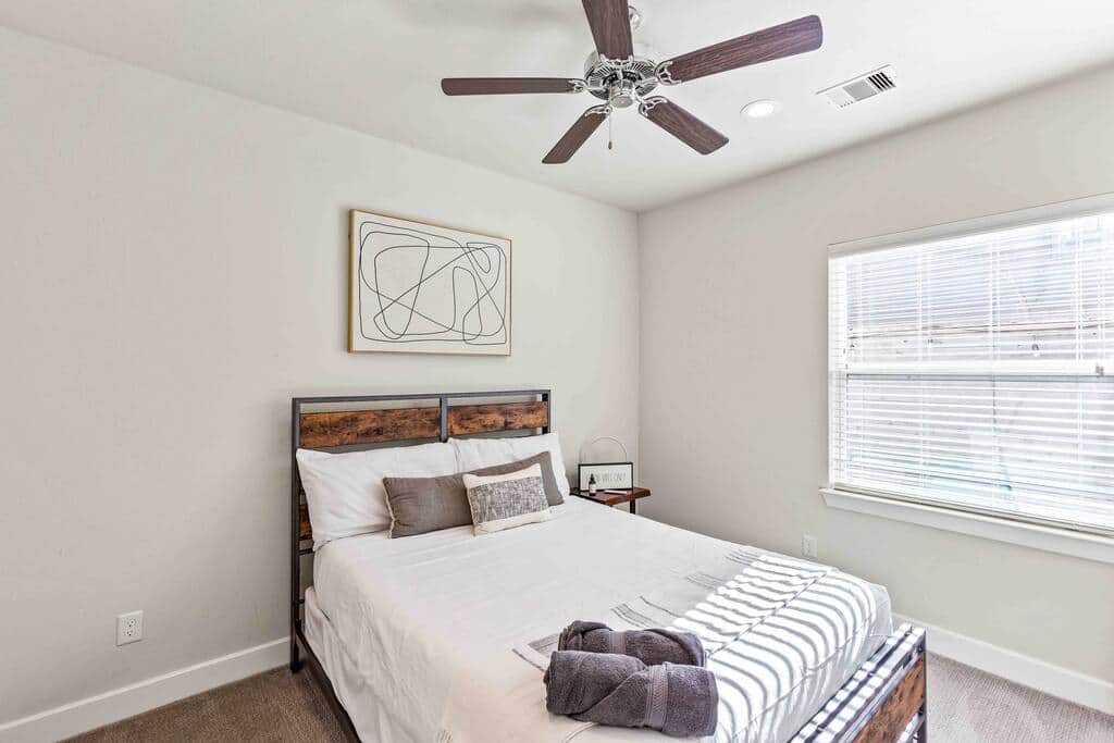 Queen Bed
