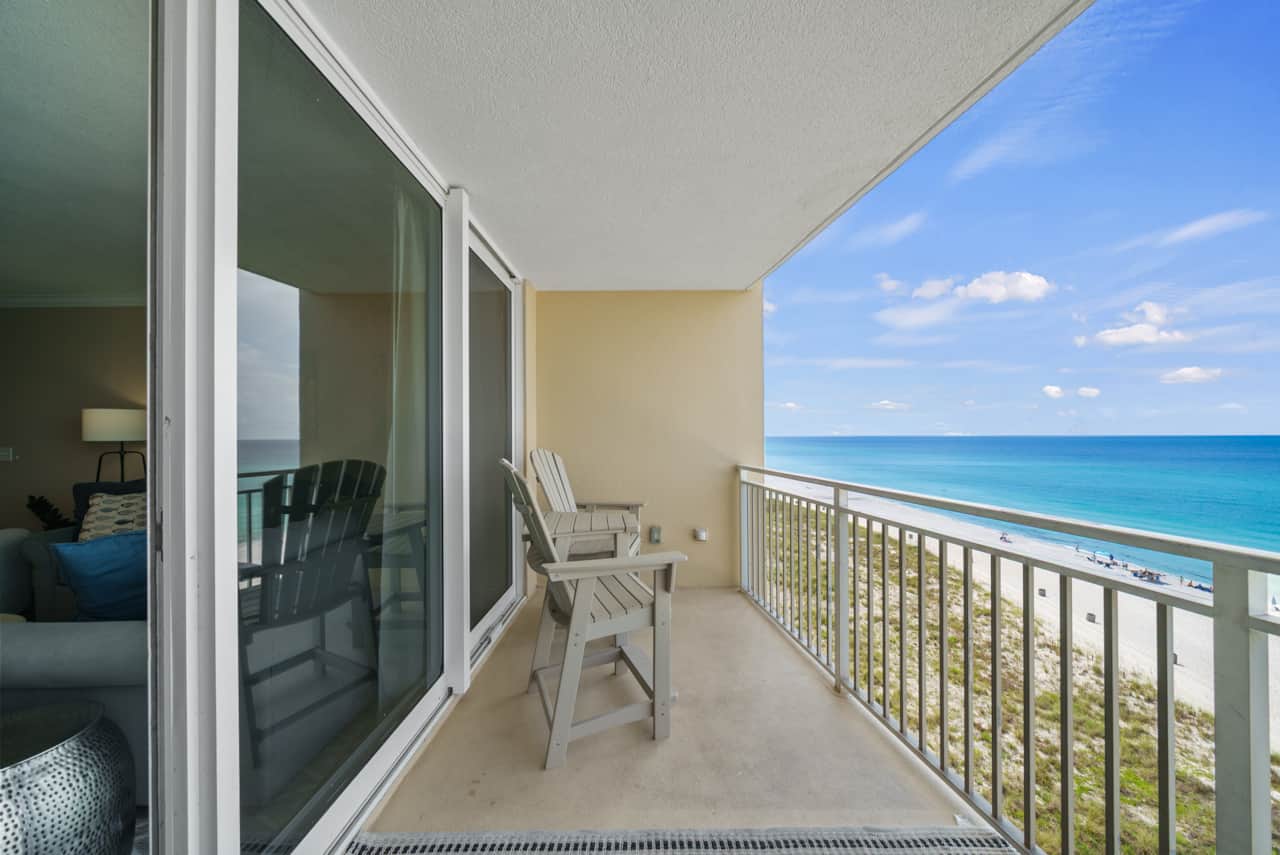 Welcome to the beautiful Emerald Coast! 