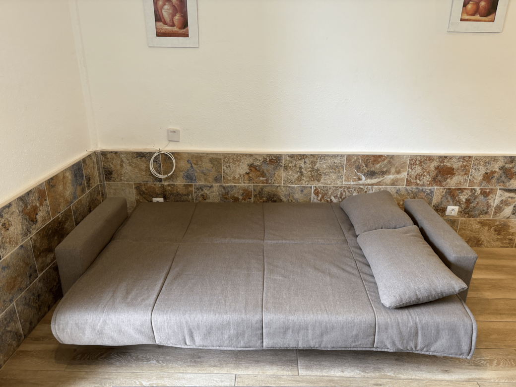 Divano letto aperto