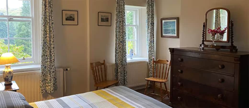 Large double bedroom Large double bedroom