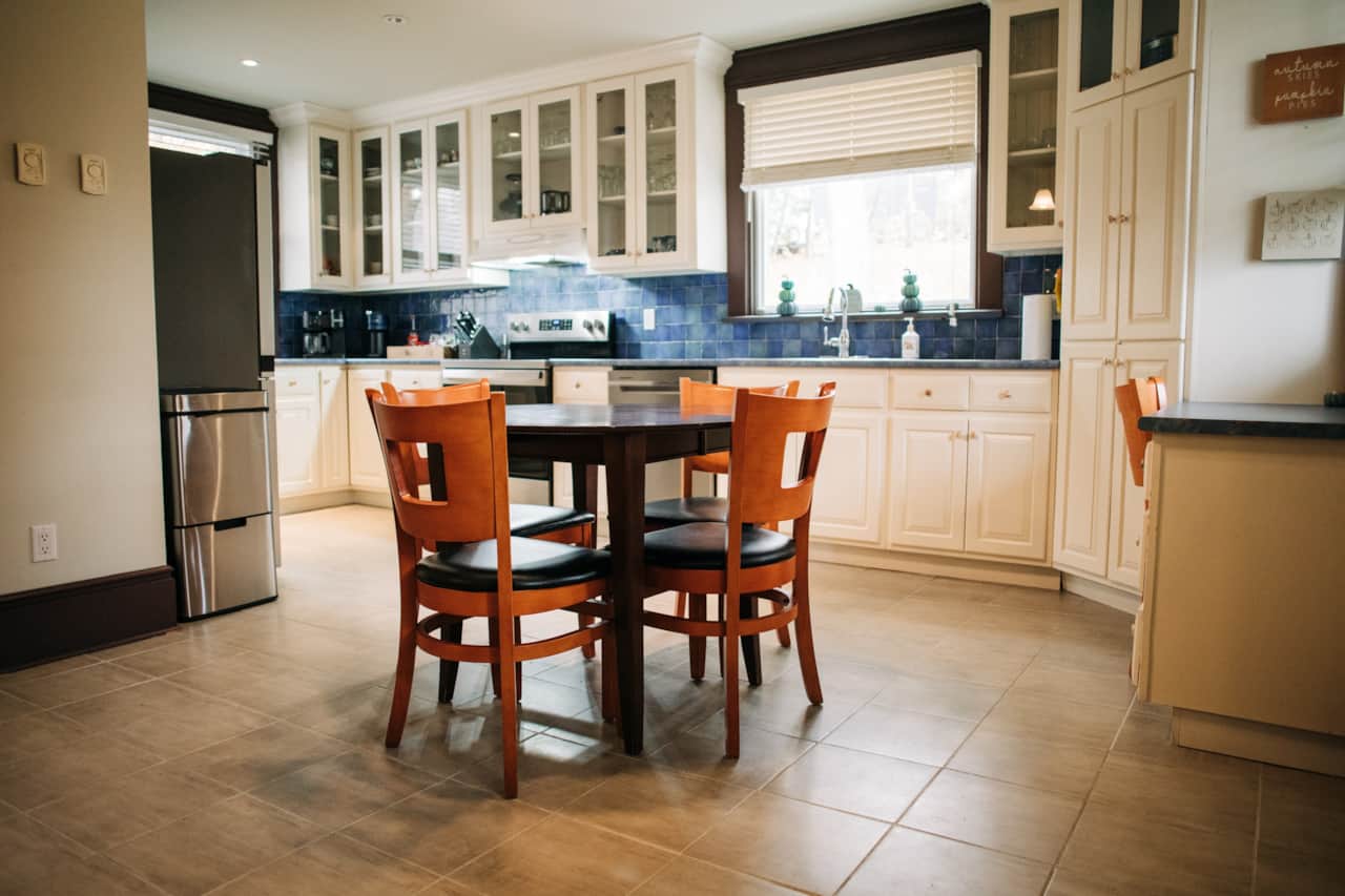 Ferland Suite - Kitchen