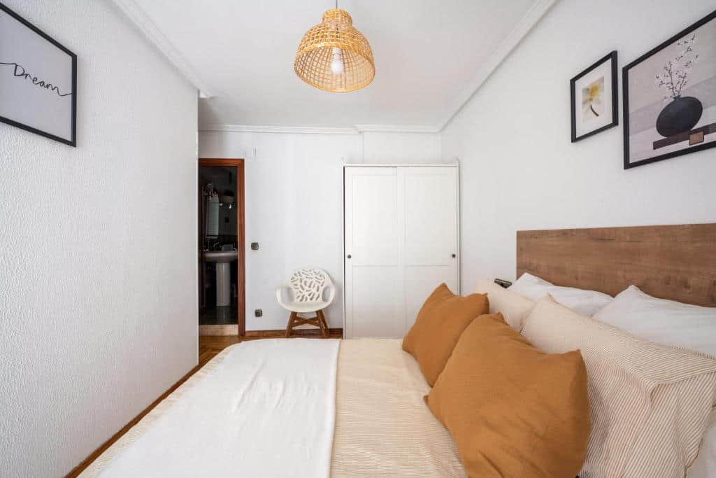 Habitación cama doble 4