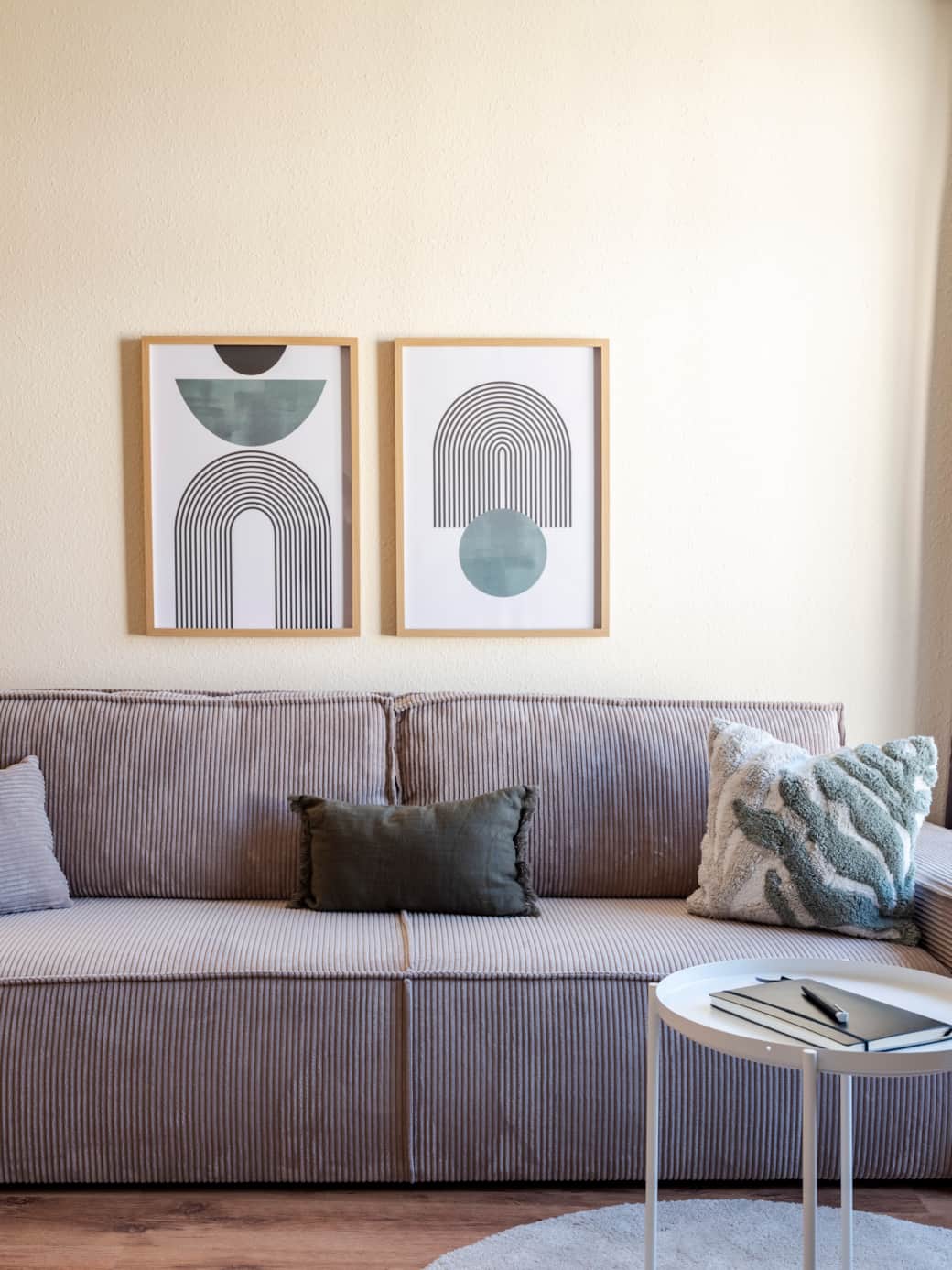 06 Apartment 